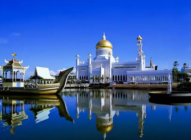 文莱全景旅游攻略：全人群路线 + 精细化费用指南